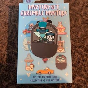 Disney Jerrod Maruyama Mystery Pin Haunted Mansion